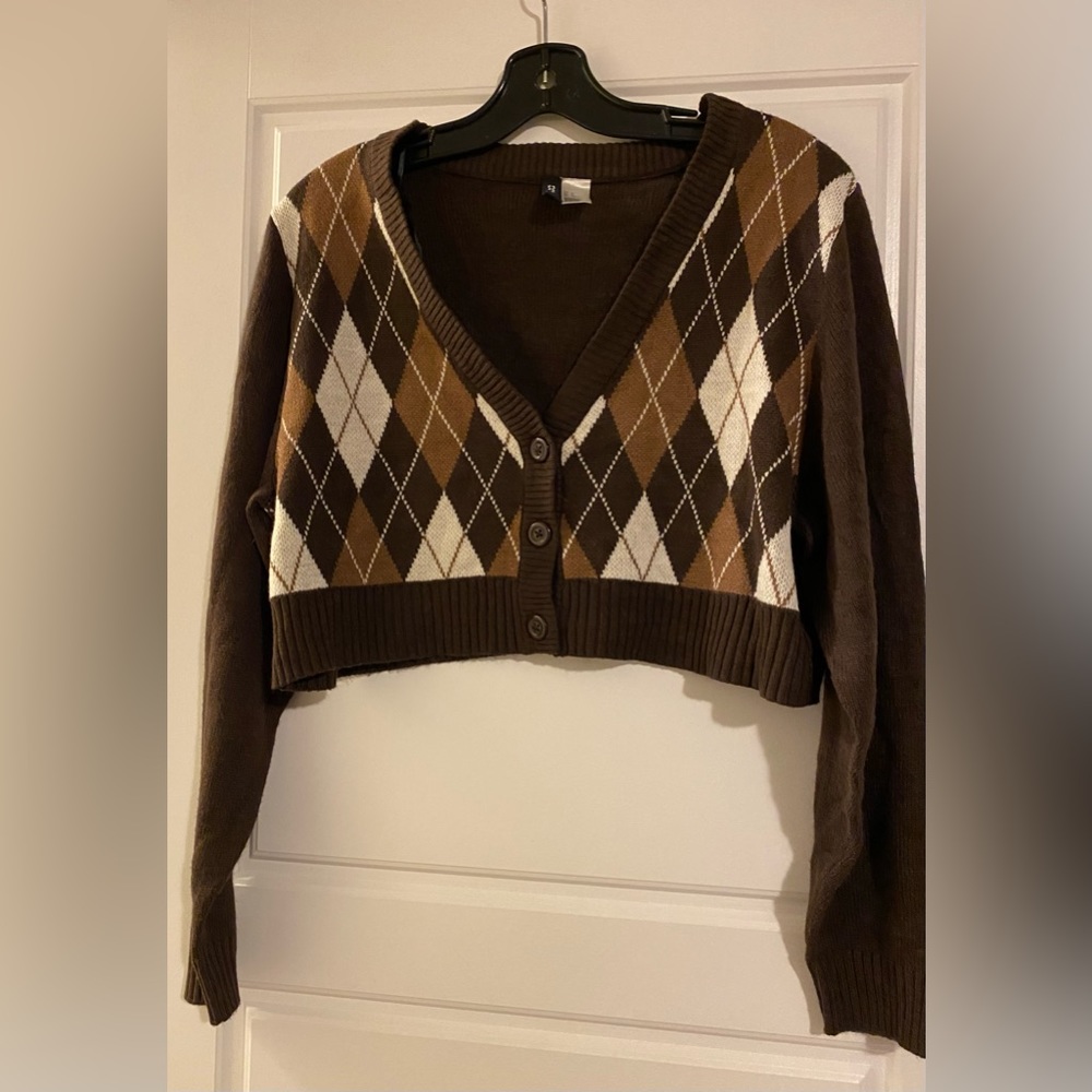 H&M short cardigan medium